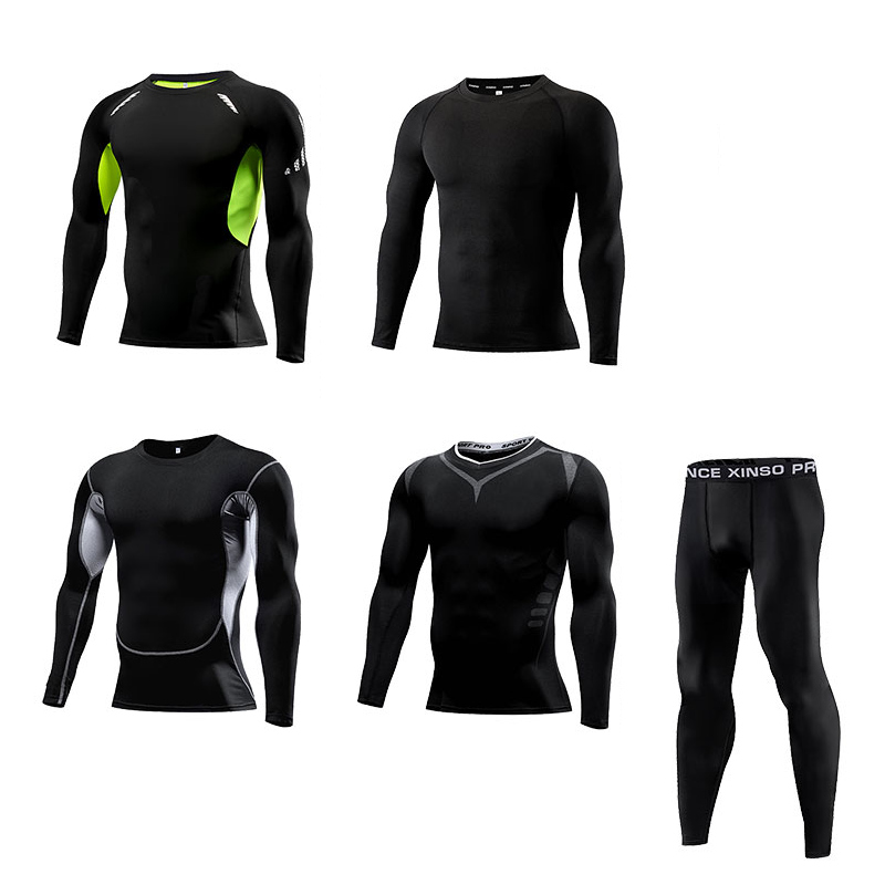 Conjunto de Roupas Esportivas  - Sports Equipment Set avaliação e preço