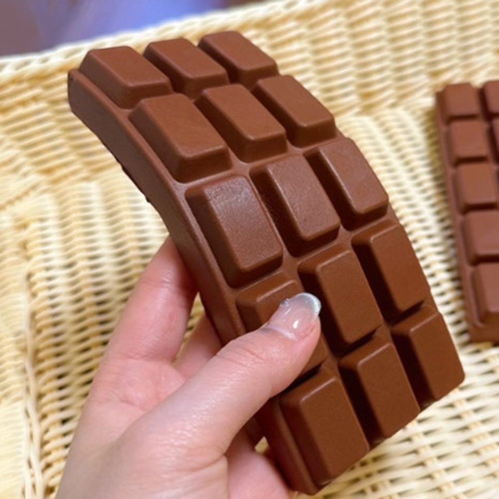 Squishies de chocolate inquiet - Sports Equipment Manager avaliação e preço