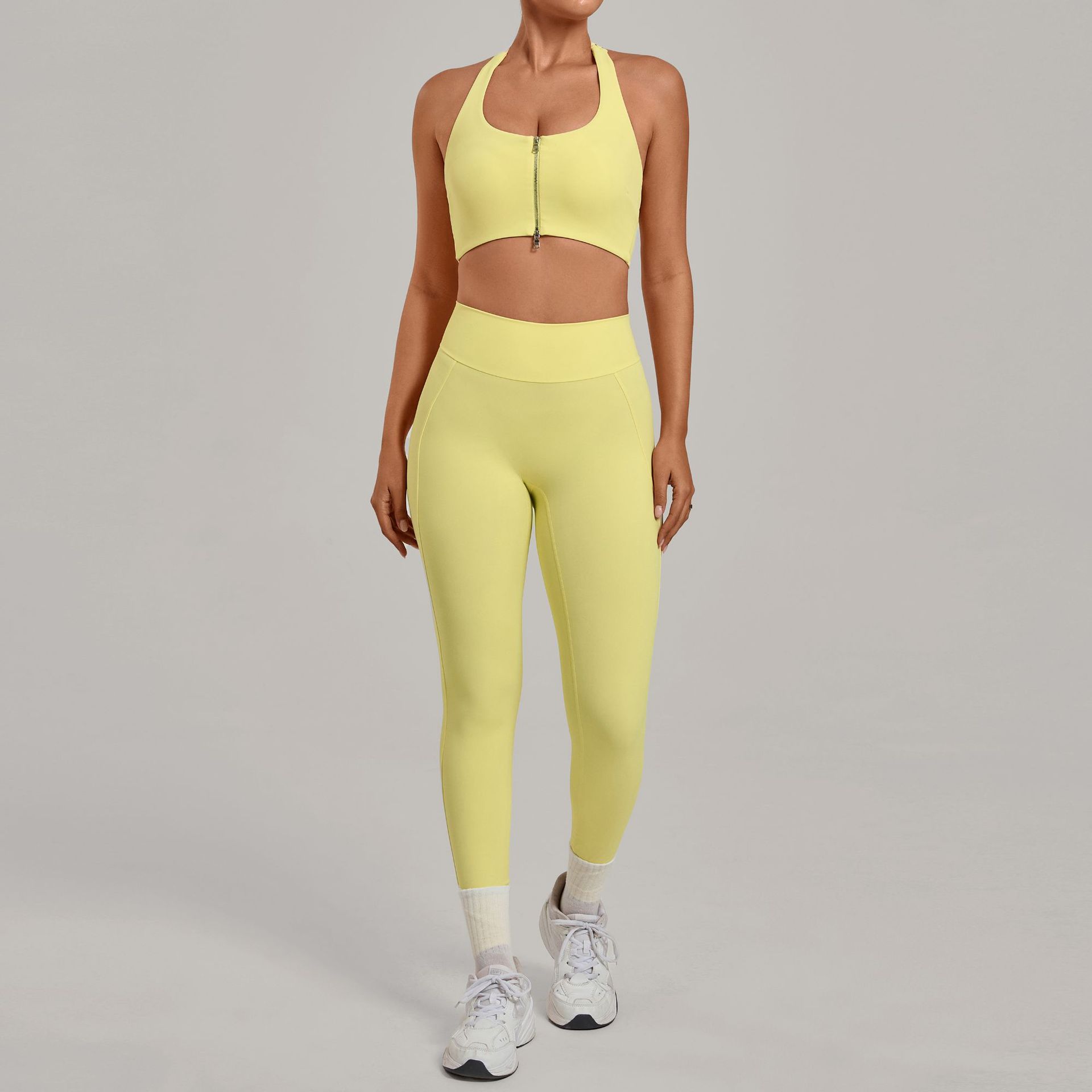 Conjunto de Yoga Feminino de 2 - Sports Equipment Logos avaliação e preço