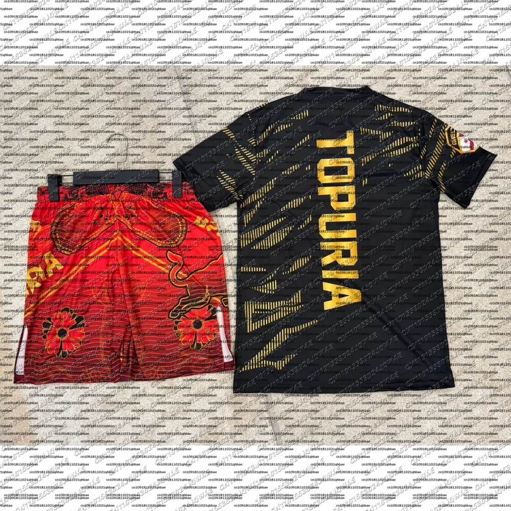 Conjunto de Verão Masculino: C - Sports Equipment Set avaliação e preço